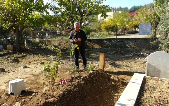 Vefat eden babalarının organları 3 hastaya umut oldu