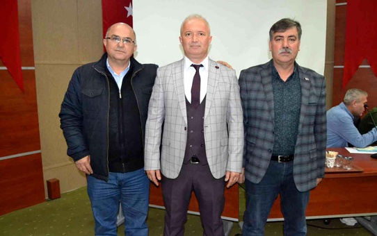 Salihli minibüsçülerde yeni başkan İslam Korkusuz oldu