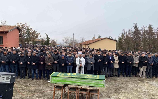 AK Parti Çorum İl Genel Meclis Üyesi Süleyman Ateş, son yolculuğuna uğurlandı