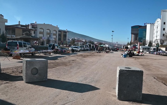 Yozgatlı Pazar Esnafı: 'Alım Gücü Düştü. Vatandaşlar Kartla Marketten Alışveriş Yapıyor'