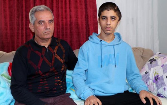 SERKAN'I DÖVEREK KOMAYA SOKAN SANIĞA TAHLİYE