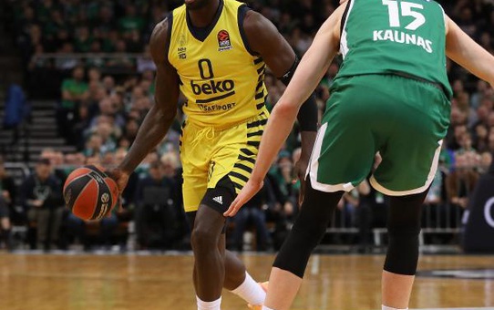 Fenerbahçe Beko: 86-66