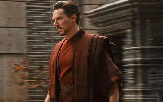 Dünyaca ünlü oyuncu Benedict Cumberbatch'in dedesinin İzmir'de konsolos olarak görev yaptığı ortaya çıktı