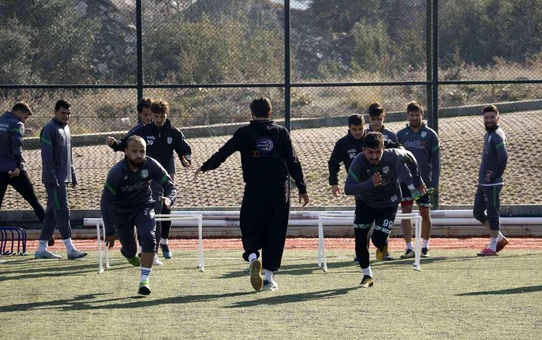 Yeşilçınar ikinci yarıya sıkı hazırlanıyor