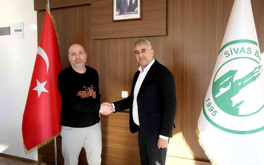 Sivas Belediyespor'da Özer Karadaş dönemi
