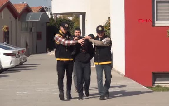 'UYUŞTURUCU SATIYOR MUSUN' DİYE SORUNCA BIÇAKLAYARAK ÖLDÜRMÜŞ
