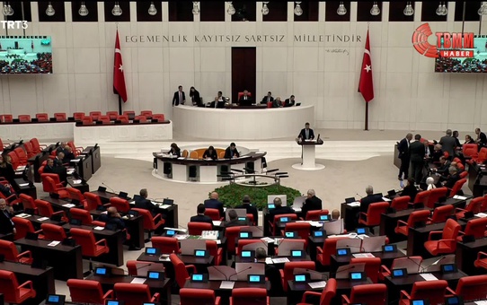 TBMM'de Cezaevindeki Çocuklar Önerisi AKP ve MHP'li Milletvekillerinin Oyları ile Reddedildi: 'Ebu Zer Gelip Muaviyeleşmeyin' Diyen Ali Şeriati'nin...