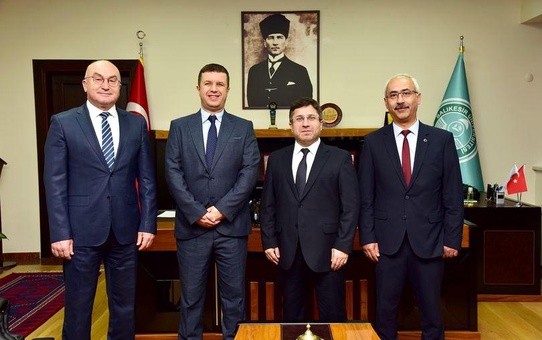 Balıkesir Üniversitesinde yeni yönetim belirlendi