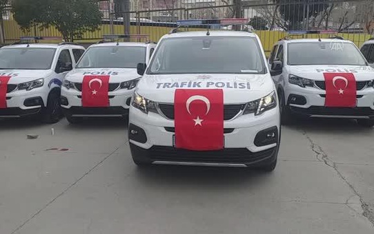 Kartal Emniyet Müdürlüğü bünyesine 17 araç hizmete alındı