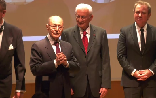 Add 'Yılın Atatürkçüsü' Ödülleri Sahiplerini Buldu.