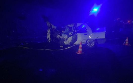 Manisa'da düğün yolunda kaza: 1 ölü, 2 yaralı