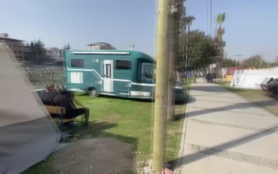 Hatay'da Boşaltılmak İstenen Sevgi Parkı'ndaki Depremzedeler Anka'ya Konuştu: 'Kalkıp Çadırkente Gitmemiz Söylendi.