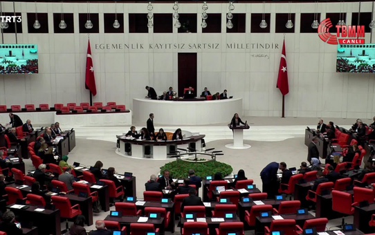 Hdp, 'Depremin İdari ve Siyasi Sorumluların Belirlenmesi' İçin Genel Görüşme Önergesi Verdi; AKP ve MHP Milletvekillerinin Oylarıyla Reddedildi