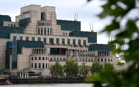 MI5, 2017'deki Ariana Grande konserine yönelik bombalı saldırıyı engelleyebilirmiş