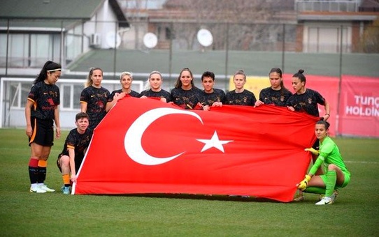 Turkcell Kadın Futbol Süper Ligi: Galatasaray: 5 Konak Belediyespor: 0