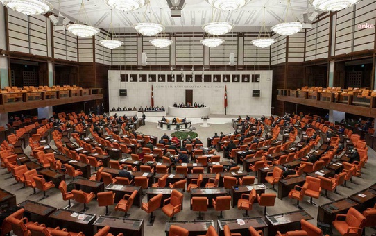 Hdp'nin Deprem Bölgesinde Kadınların Yaşadığı Sorunların Araştırılması Önerisi, AKP ve MHP'li Milletvekillerinin Oylarıyla Reddedildi
