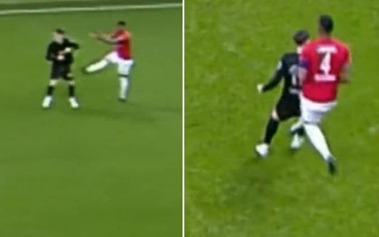 Hakem yorumcuları hemfikir! Eski Galatasaraylı Donk'un sahada Zaniolo'ya yaptıkları olay oldu