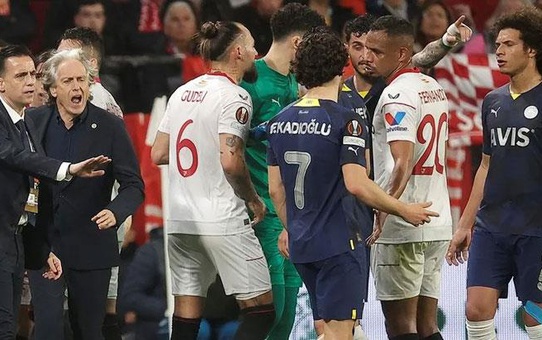 Sevilla kazandığına üzüldü! Fenerbahçe maçı sıkıntılı geçecek