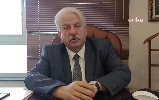 AKP'li Belediye Meclis Üyesinin 'Satmak İçin Hatay'dan Kütahya'ya Yardım Malzemesi Taşıdığı' İddia Edildi. Konu Yargıya Taşındı