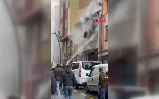 KAĞITHANE'DE YAŞLI ÇİFTİ YANGINDAN KOMŞULARI KURTARDI