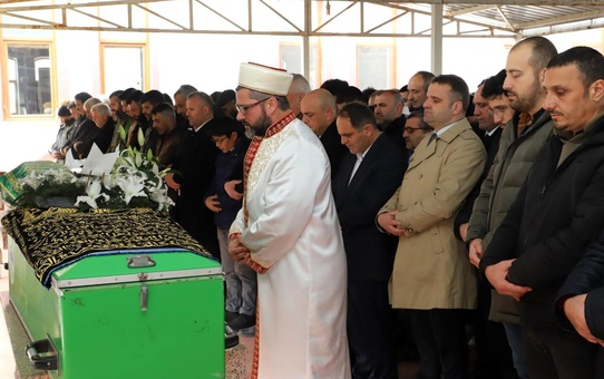 Eski belediye başkanı Sedat Büyük son yolculuğuna uğurlandı