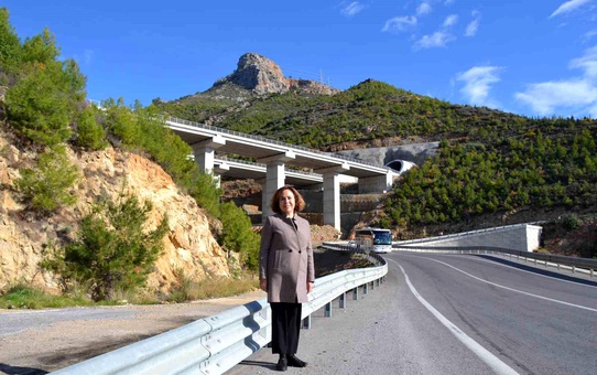 AK Partili Yılmaz: 'Akdeniz Sahil Yolu projesinde 3 tünel 2 viyadük daha açılacak'