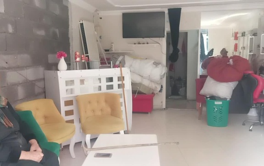 Osmaniyeli Depremzede Esnaf: 'Kendi İmkanlarımızla İş Yerimizi Yaptırmaya Çalışıyoruz'
