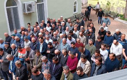 Kastamonu'da ev yangınında ölen kadın için gıyabi cenaze namazı
