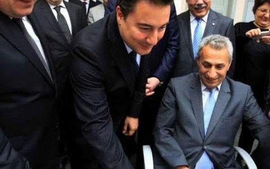 Ali Babacan'dan Erdoğan'a Esprili Yanıt: 'Merhaba Ben Bebecan, Ali Bebecan'