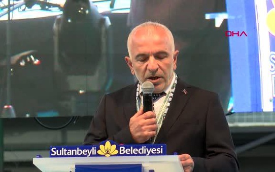 Sultanbeyli Belediyespor celebrates championship