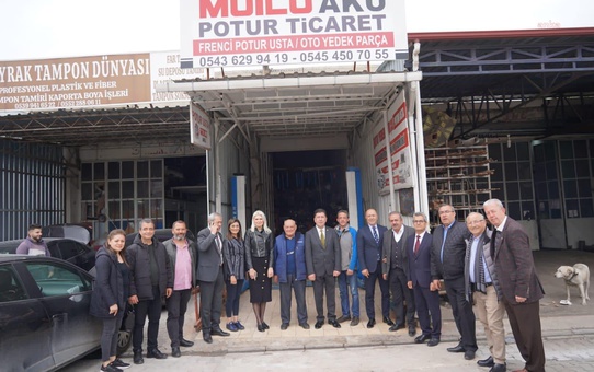 CHP Bilecik Milletvekili Yaşar Tüzün ve Belediye Başkanvekili Melek Mızrak Subaşı Küçük Sanayi Esnafını Ziyaret Etti