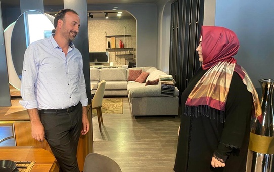 AK Parti İstanbul Milletvekili Sena Nur Çelik MODESA mobilyacılar çarşısında