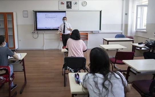 300 puanla hangi liseye gidilir? LGS'den 300 puan hangi liseye gidebilir? Lise taban puanları!