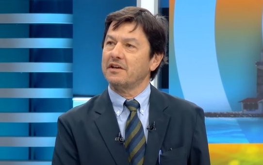Psikiyatrist Yankı Yazgan İsmail Küçükkaya'nın Konuğu Oldu