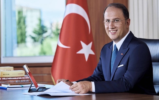 Mehmet Murat Çalık kimdir? Beylikdüzü Belediye Başkanı hangi partiden?