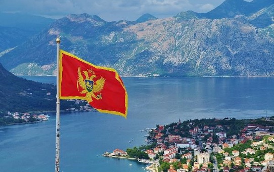 Karadağ'da Gayrimenkul Yatırımı Türk Yatırımcılar İçin Cazip Hale Geliyor