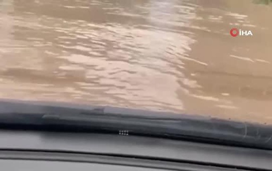Filyos yolu sular altında kaldı
