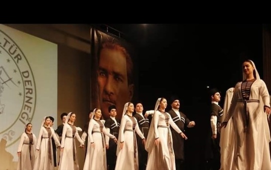 Bursa Çerkes Kültür Derneği kültür sanat etkinliği gerçekleştirdi
