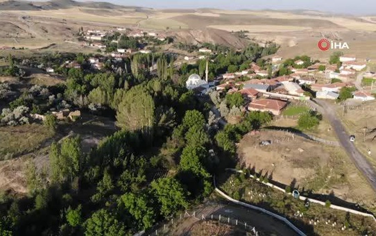 Salmanfakılı köyünde yarım asırdır toplu bayramlaşma geleneği sürdürülüyor