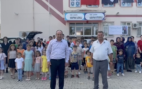 Uzunköprü'de Çocuklara Bayram Harçlığı Dağıtıldı
