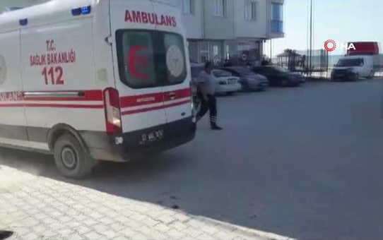 Karadeniz'de boğulma tehlikesi geçiren evli çifti vatandaşlar kurtardı
