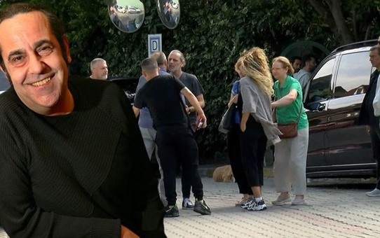 Cem Yılmaz, Zafer Algöz ve Ozan Güven taziye için Özkan Uğur'un evinde