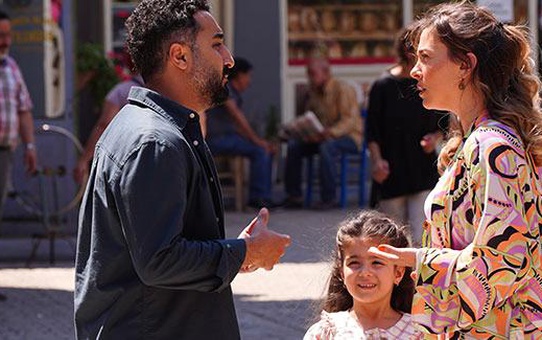 Benim Güzel Ailem 4. Bölüm: İnat Havuzu