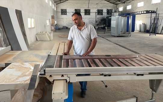 Yozgatlı girişimci çelik kapı ihracatına başladı