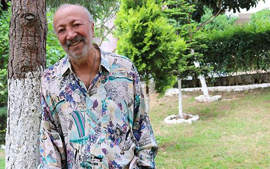 Kartal Kaan'ın 'Aşkın Bam Teli' Şarkısı Yeniden Müzikseverlerle Buluştu