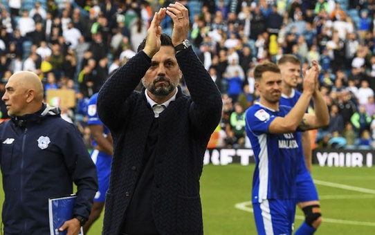 Erol Bulut, İngiltere'deki ilk maçında son dakikada yıkıldı