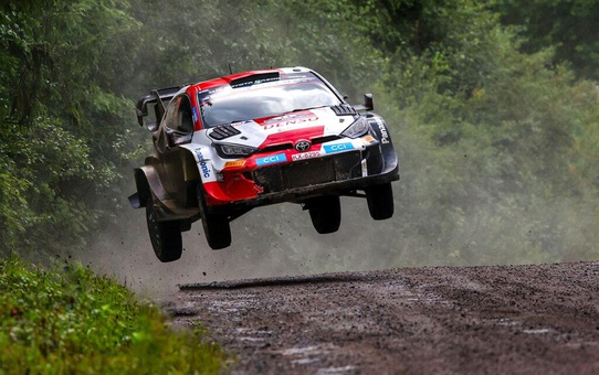 Toyota Gazoo Racing Finlandiya Rallisi'nde Galibiyet Elde Etti