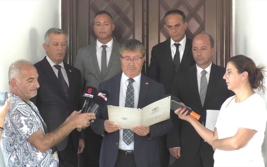 KKTC'de Kabine Değişikliği: 4 Yeni Bakan Atandı