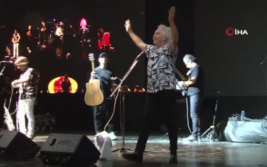Esenyurt 2. Uluslararası Halk Dansları, Müzik ve Sanat Festivalinde Yeni Türkü fırtınası esti