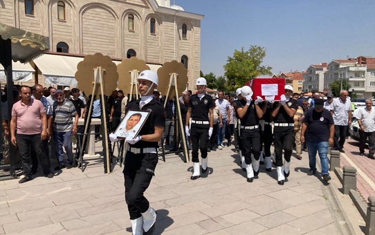 Polis Memuru Metin Ak'ın Cenazesi Konya'da Defnedildi